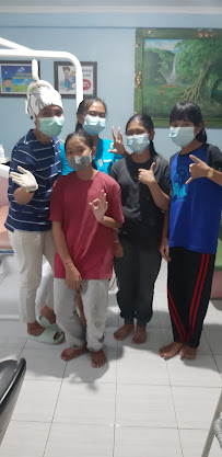 Praktek Gigi Ryanti AB