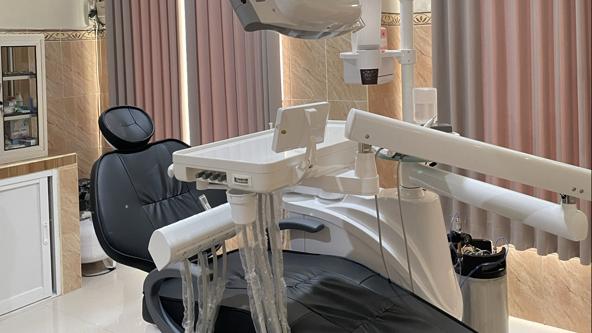 Dokter Gigi Tabanan And Dental Care dental clinic