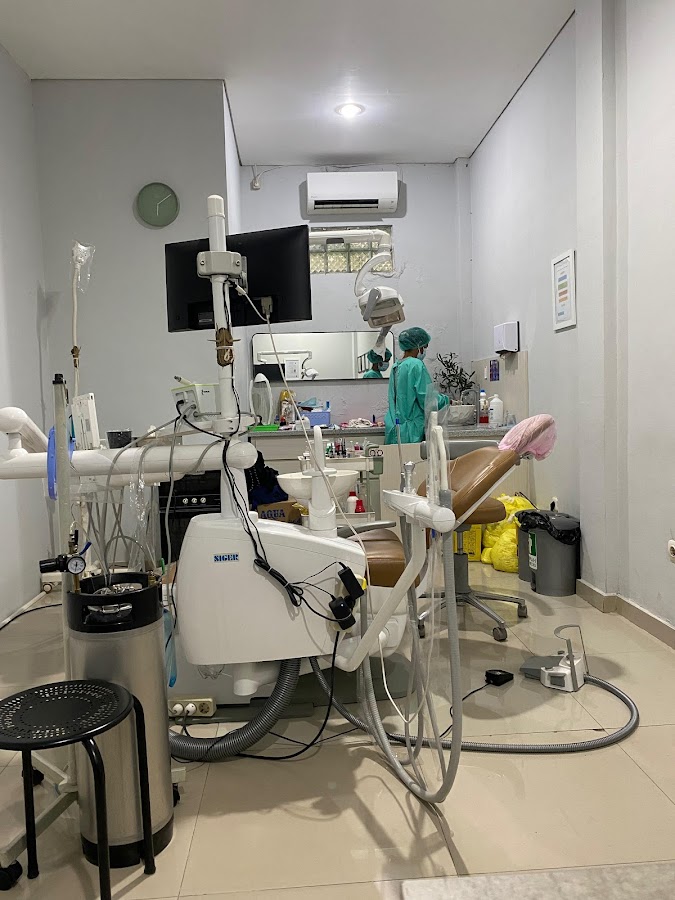Praktek Dokter Gigi I G.a.p. Oka Sulistyawati P. dental clinic