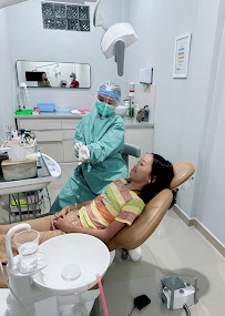 Praktek Dokter Gigi I G.A.P. Oka Sulistyawati P.