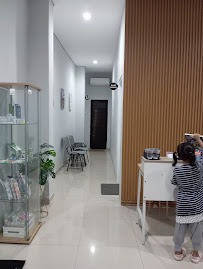 Praktek Dokter Gigi I G.A.P. Oka Sulistyawati P.