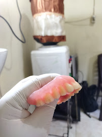 Riyadi Dental in Bali