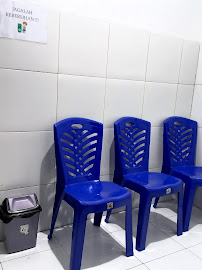 PRAKTEK TERAPIS GIGI DAN MULUT "DEWA AYU PUTRI DWIJAWATI"