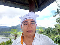 Pak derek ahli gigi (i Made Juliana)