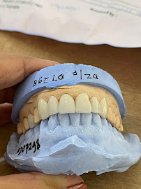 Dentist. Drg. Kadek Sugianitri, M. Biomed