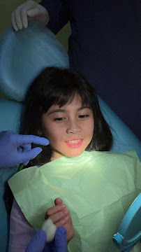 Dokter Gigi drg. Ni Made Yuwanti