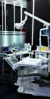 AllOnSmiles Dental Implants | Hollywood Smile in Izmir, Turkey 7/24