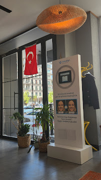 Omnia Dental Clinic