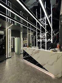 Zel Dentsun Di Poliklinii 7 in Izmir