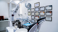 Zel Mls Dental Az Ve Di Sal Poliklinii in Izmir