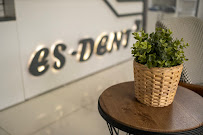 Es-Dent Dental Health Center Izmir