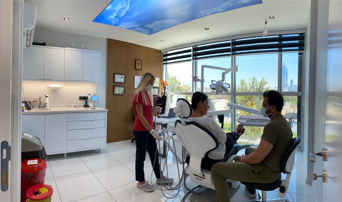 Vatan Dental Center dental clinic in Izmir