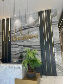 Locadent Ağız Ve Diş Sağlığı Polikliniği - Bayraklı | İmplant Tedavisi | Gülüş Estetiği | Zirkonyum