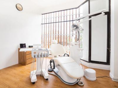 Fidelity Dental Implant & Full Mouth Rehab Bali - Bali