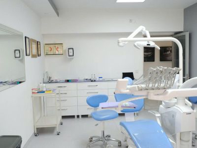 Dentfix Dental Clinic treatment room in Istanbul