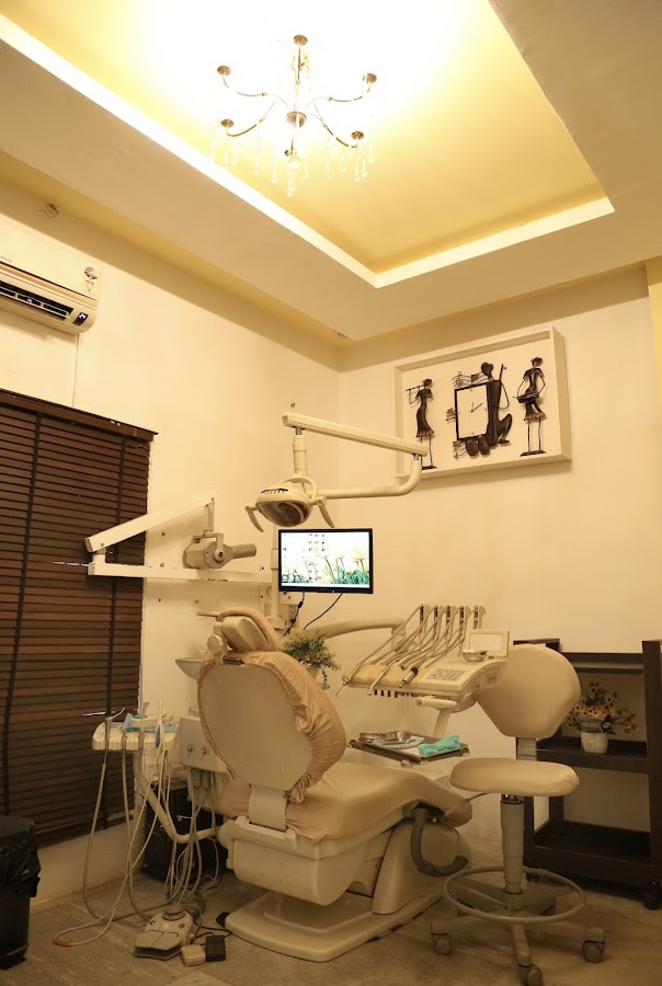 The Happy Smile Dental Clinic dental clinic