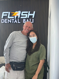 FLASH Dental Bali (seminyak)