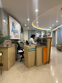 Apollo Dental Clinic Adyar | Best Dental Clinic in Adyar | Dentist in Adyar | Dental Implants | Invisalign Aligners