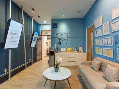BIA (Bali Implant Aesthetic) Dental Center waiting area in Bali