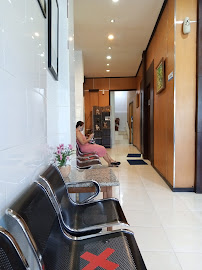 Dentes Dental Clinic (Klinik Gigi DENTES)