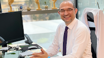 Dr Tancan Uysal in Izmir