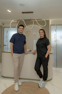 Ortodonti Uzmanı Kadir Işık | İzmir Karşıyaka Ortodonti (Diş Teli & Şeffaf Plak)