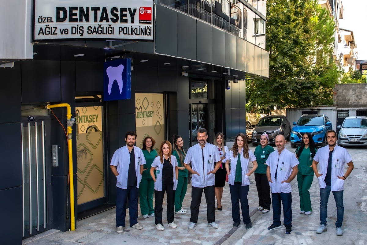 Zmir buca dt.uur Eriftci zel Dentasey az Ve Di Sal Poliklinii Di Hekimi Mplant protez dental clinic