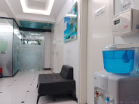 İzmir-Buca-Dt.Uğur Erçiftci-Özel Dentasey-Ağız ve Diş Sağlığı Polikliniği- Diş Hekimi (Doktoru) - İmplant--Protez