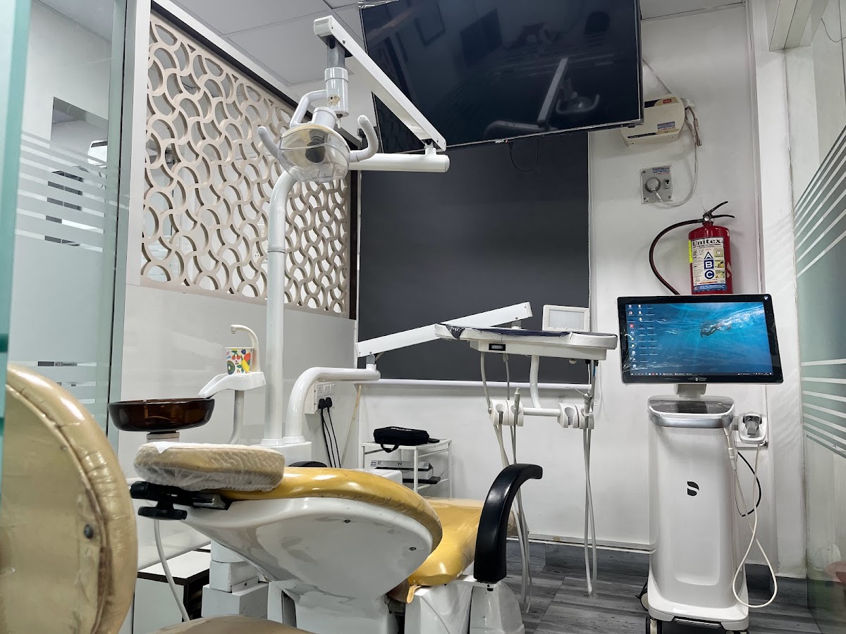 Dr. Vivek's Multispeciality Dental Clinic dental clinic