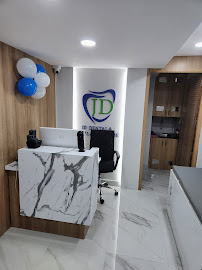 JD Dental & Implant Centre
