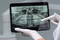 Dr. Karthikeyan S, 15+ yrs of Exp | Best Dentist in Chennai | RCT | Wisdom Teeth Removal