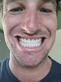 FLOSS Dental Studio