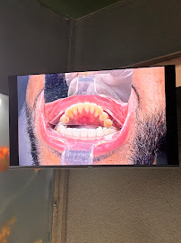 FLOSS Dental Studio