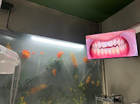 FLOSS Dental Studio