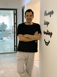 Dr Dt. Bayram Fatih Efeolu in Izmir