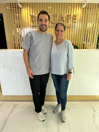 Dr. Dt. Bayram Fatih Efeoğlu / Ağız Diş ve Çene Cerrahı / implant izmir / zirkonyum izmir / 20'lik diş çekimi izmir