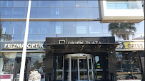 JFS Clinic – Plastic Surgery & Dental Treatment Izmir, Turkey
