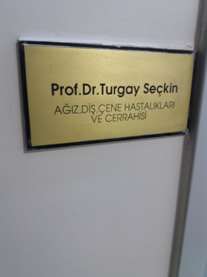 Prof. Dr Turgay Sekin Az Di Ve Ene Cerrahisi dental clinic