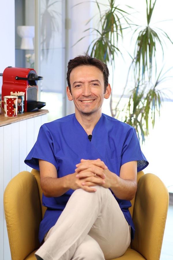 Op. Dr Rahmi Evin dental clinic