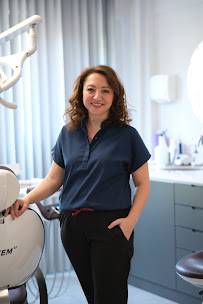 Uzm. Dt. Gülçin Sarsılmazer | İzmir Diş Eti Hastalıkları ve İmplant Tedavisi