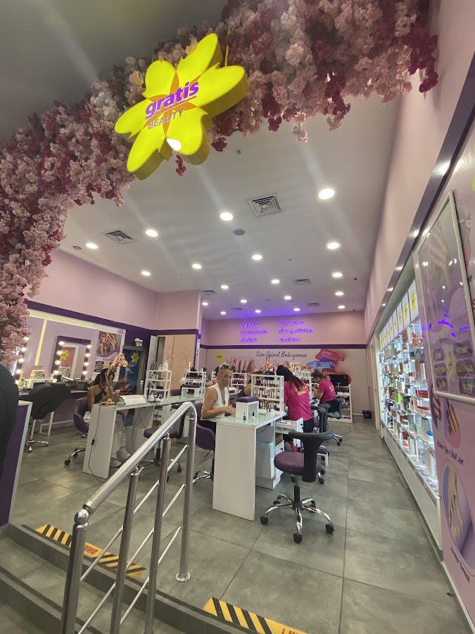 Gratis Istinyepark Izmir Avm dental clinic in Izmir