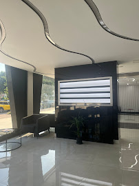 VK Smile Studio Dental Clinic