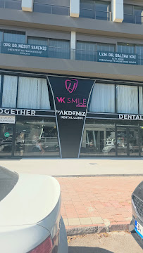 VK Smile Studio Dental Clinic