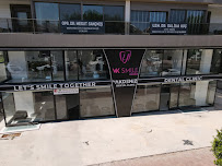 VK Smile Studio Dental Clinic