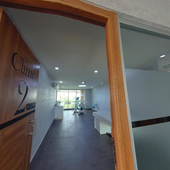 Smile Antalya Dental Aesthetic and Implantology Clinic
