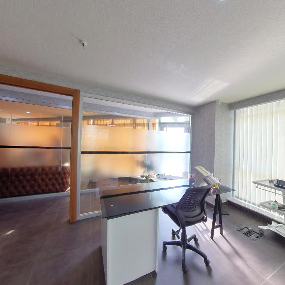 Smile Antalya Dental Aesthetic and Implantology Clinic