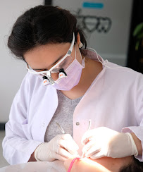 Antalya Dent Smile (Dental Implants, Crowns, Veneers & Invisalign)