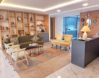 Antalya Dent Smile (Dental Implants, Crowns, Veneers & Invisalign)