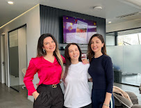 Smile Team Turkey - (Dental Implants, Crowns, Veneers & Teeth Whitening)
