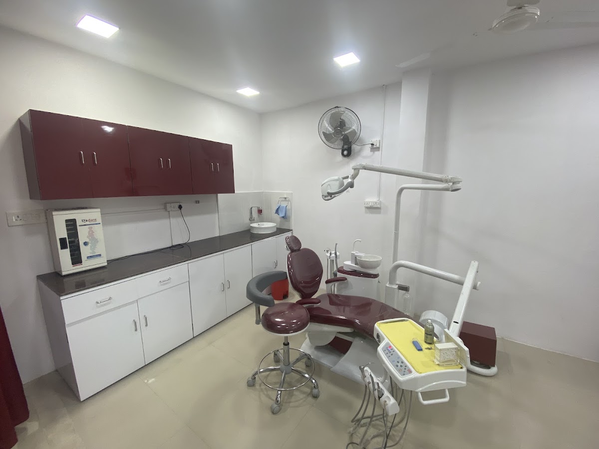 AM Smiles Dental Clinic dental clinic
